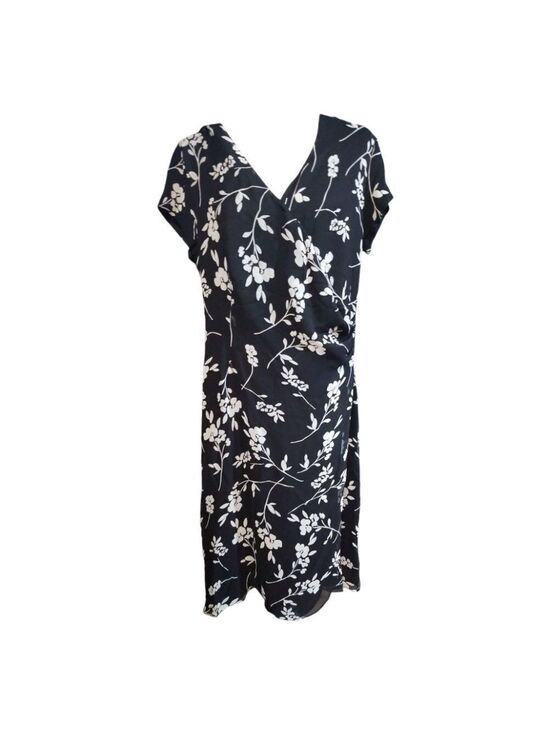Casual Corner Dresses & Skirts - Casual Corner Midi Black and White Floral Dress Size 16